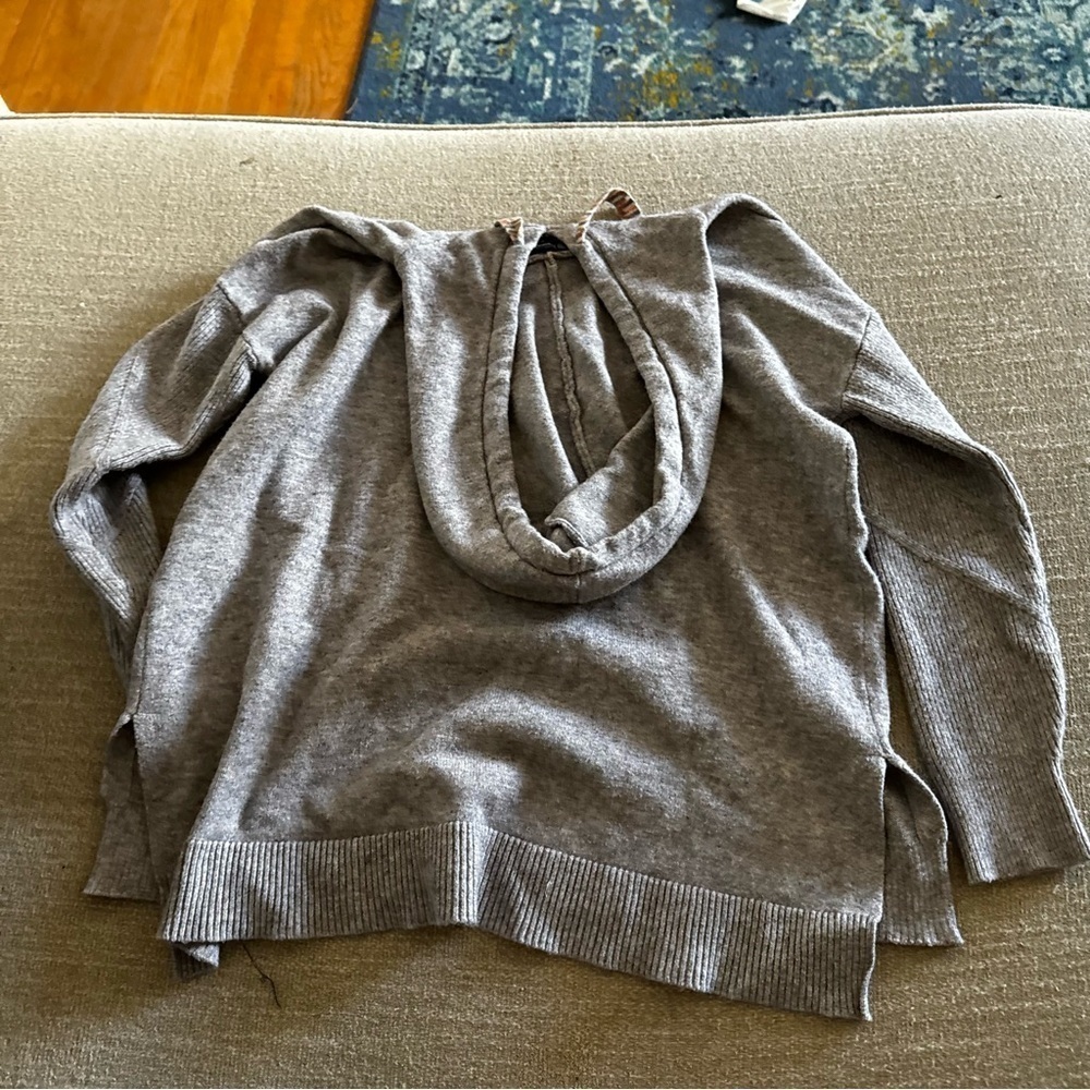 Democracy Soft Barefoot Dreams Style Pullover Hoodie Side Slits Purple Gray XS - Picture 5 of 5